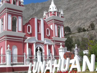 Tour Lunahuaná | Canotaje, Cuatrimotos y Gastronomía Local Tour Lunahuaná | Canotaje, Cuatrimotos y Gastronomía Local