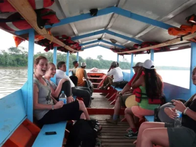 Collpas de Loros y Fauna Amazónica | Tour Tambopata INN 4D/3N Collpas de Loros y Fauna Amazónica | Tour Tambopata INN 4D/3N