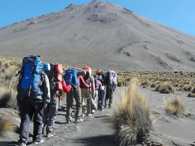 Trekking y Cumbre del Volcán Misti en 2 Días
