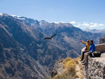 Tour Cañón del Colca 2 Días con Traslado a Puno y Lago Titicaca | Desde Arequipa Tour Cañón del Colca 2 Días con Traslado a Puno y Lago Titicaca | Desde Arequipa